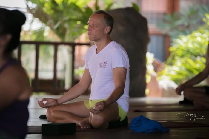 9 Meditation Retreats to Consider